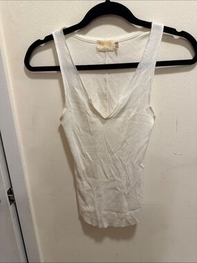 White Ribbed V-Neck Tank Top